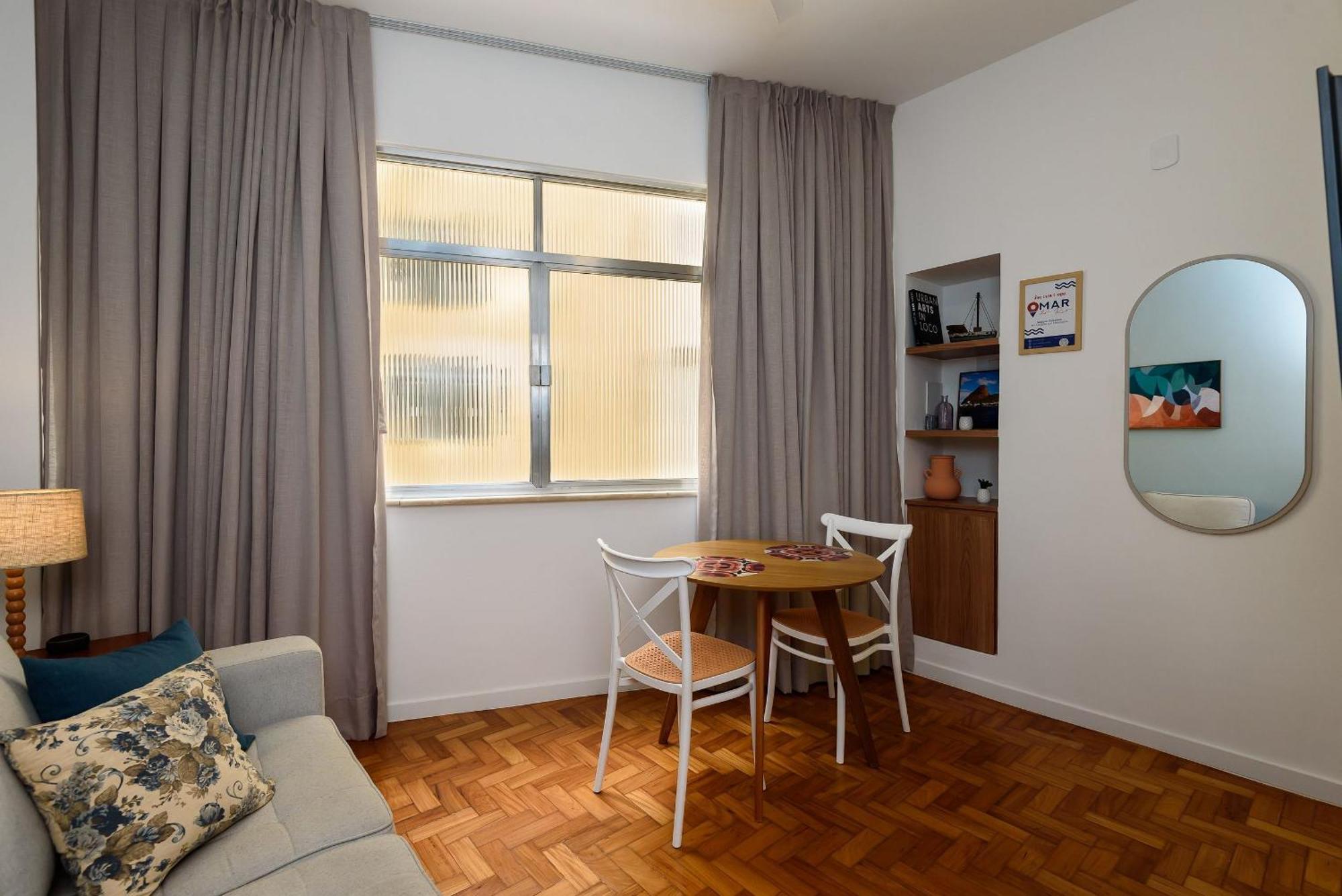 Apartamento Charmoso Qto&sala A 200m Da | Nsc 919/902 *